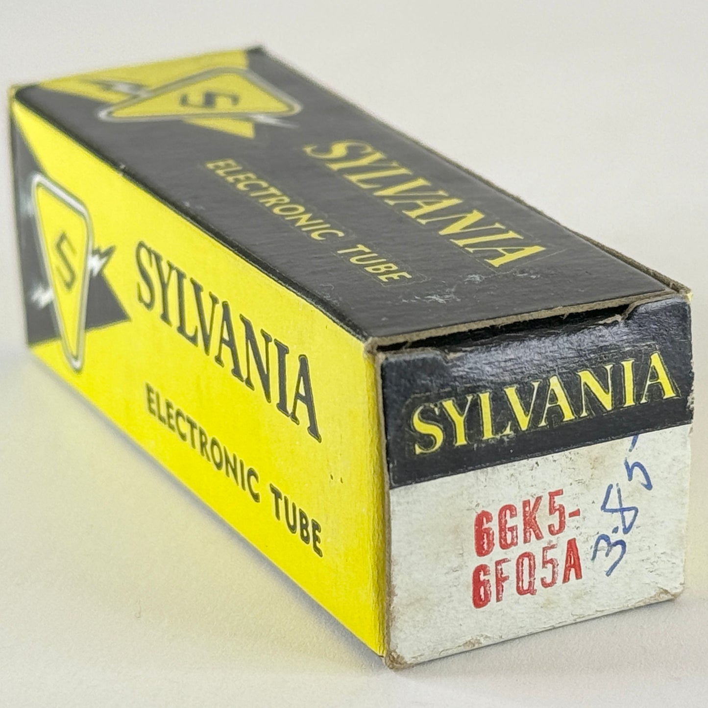 (1) Tested Sylvania 6GK5 6FQ5A Tube Red Letters with Box Code ag BAL 6GK5 Tube