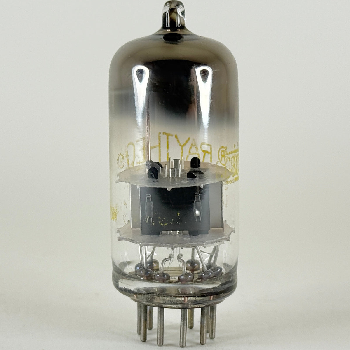 (1) Tested Raytheon 6BC8 Tube with Box Date Code C10 Twin Triode Vacuum Tube