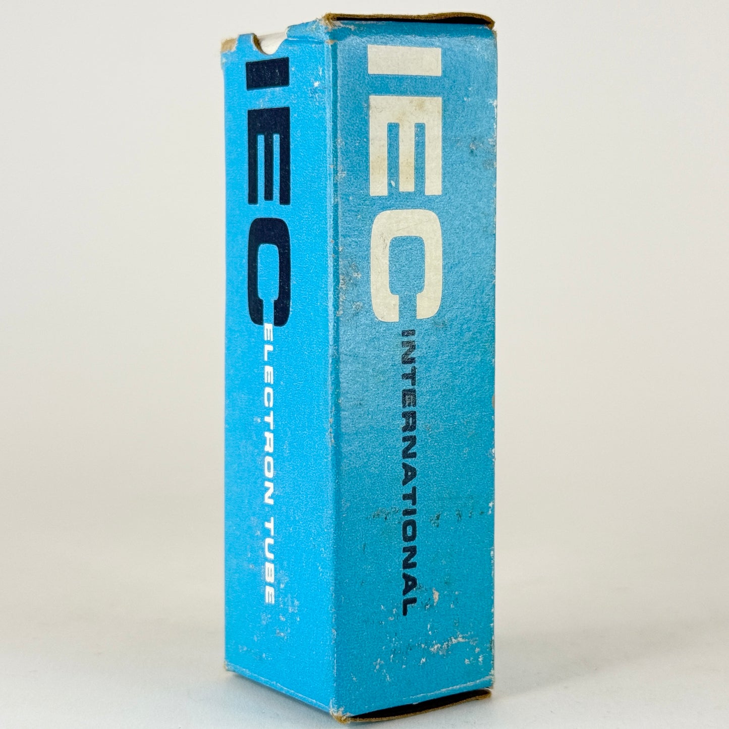 (1) Tested 1968 IEC Mullard EBF89 6DC8 Tube Blackburn Code B8A1 Dual Diode Pentode Tube