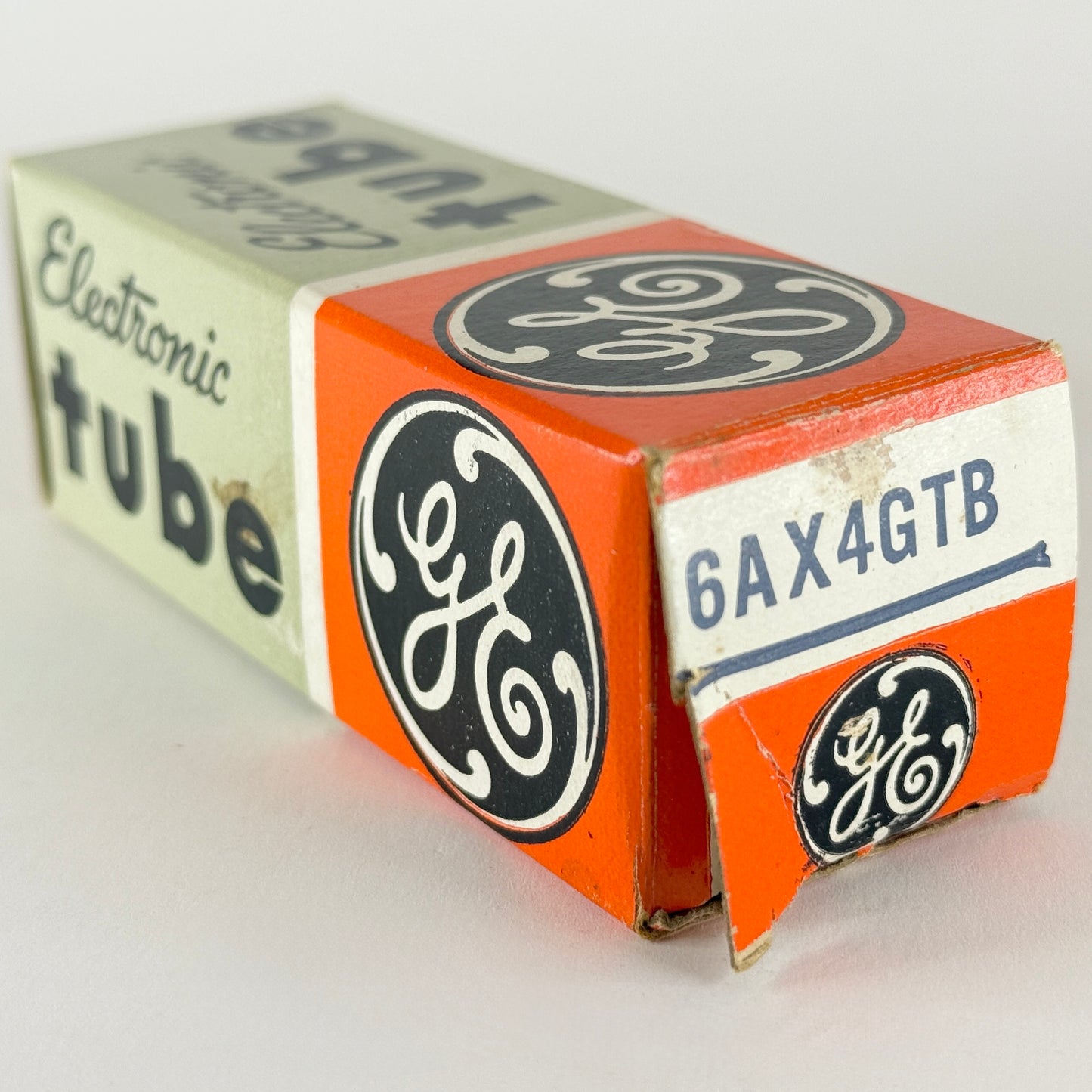 (1) Tested 1960 GE 6AX4GT Tube Red Letters with Box Date Code 60-17