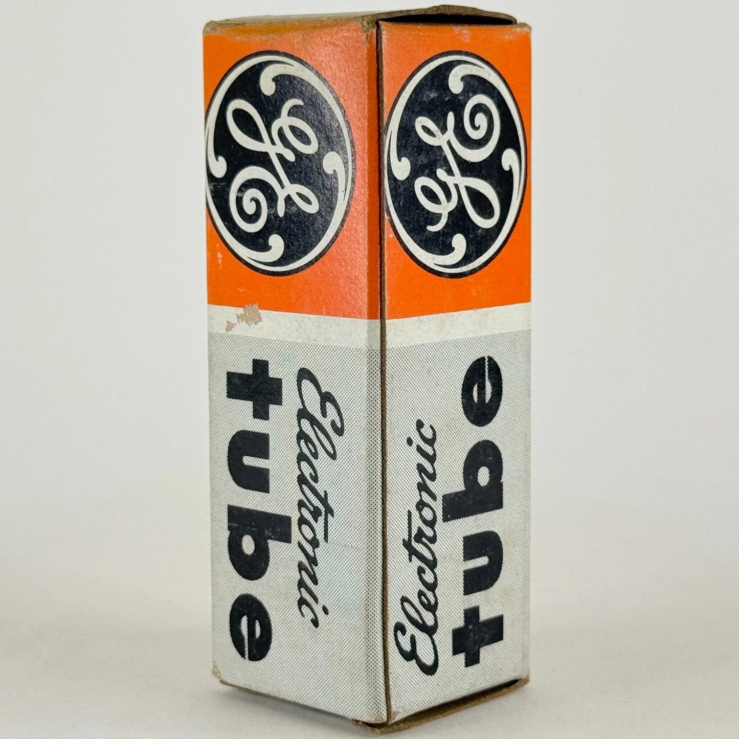 (1) Tested Very Strong GE 6CU5 with Box Date Code EL Gray Plate Power Pentode