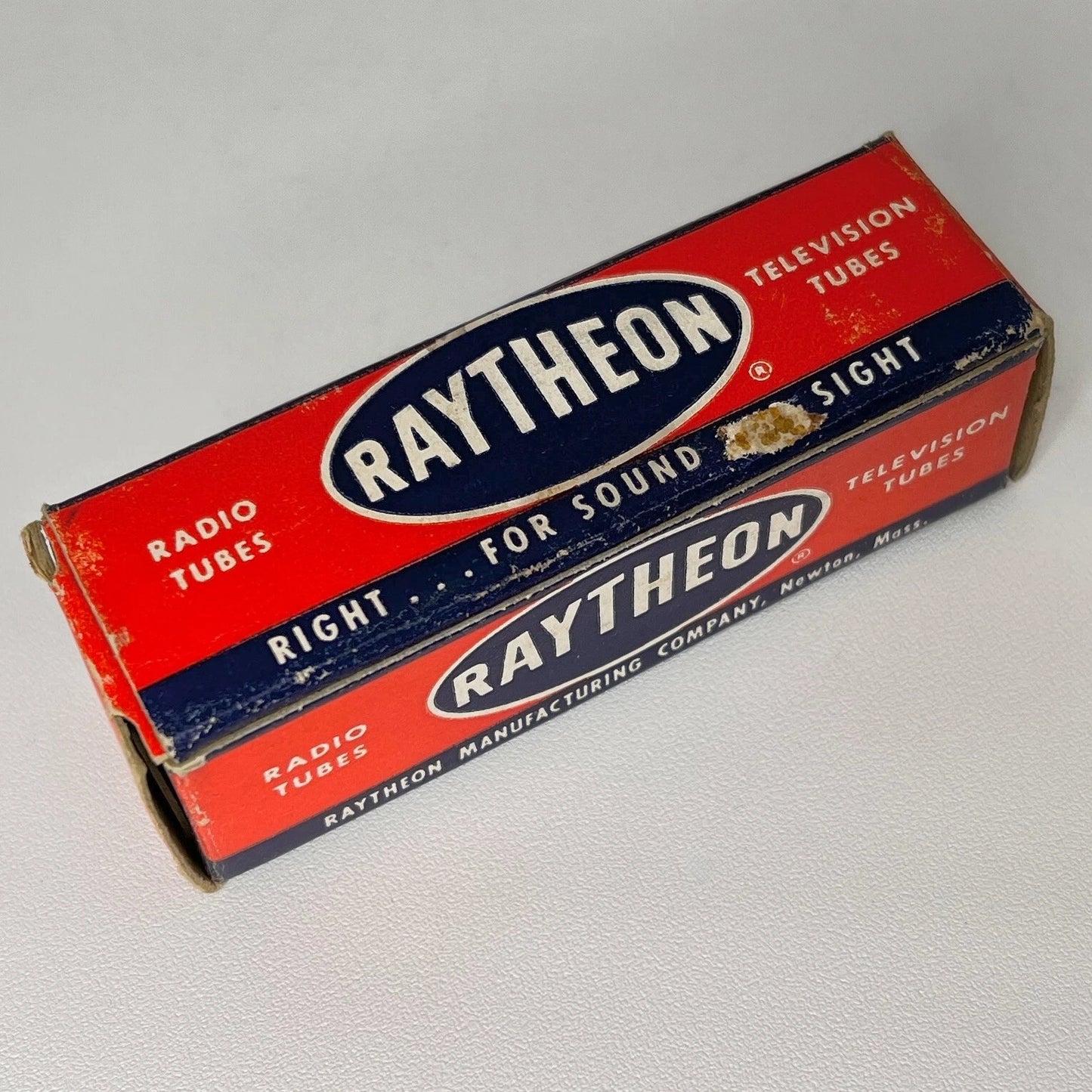 (1) Tested Raytheon 6J6 Tube with Box Date Code 626 Medium Mu Twin Triode Tube