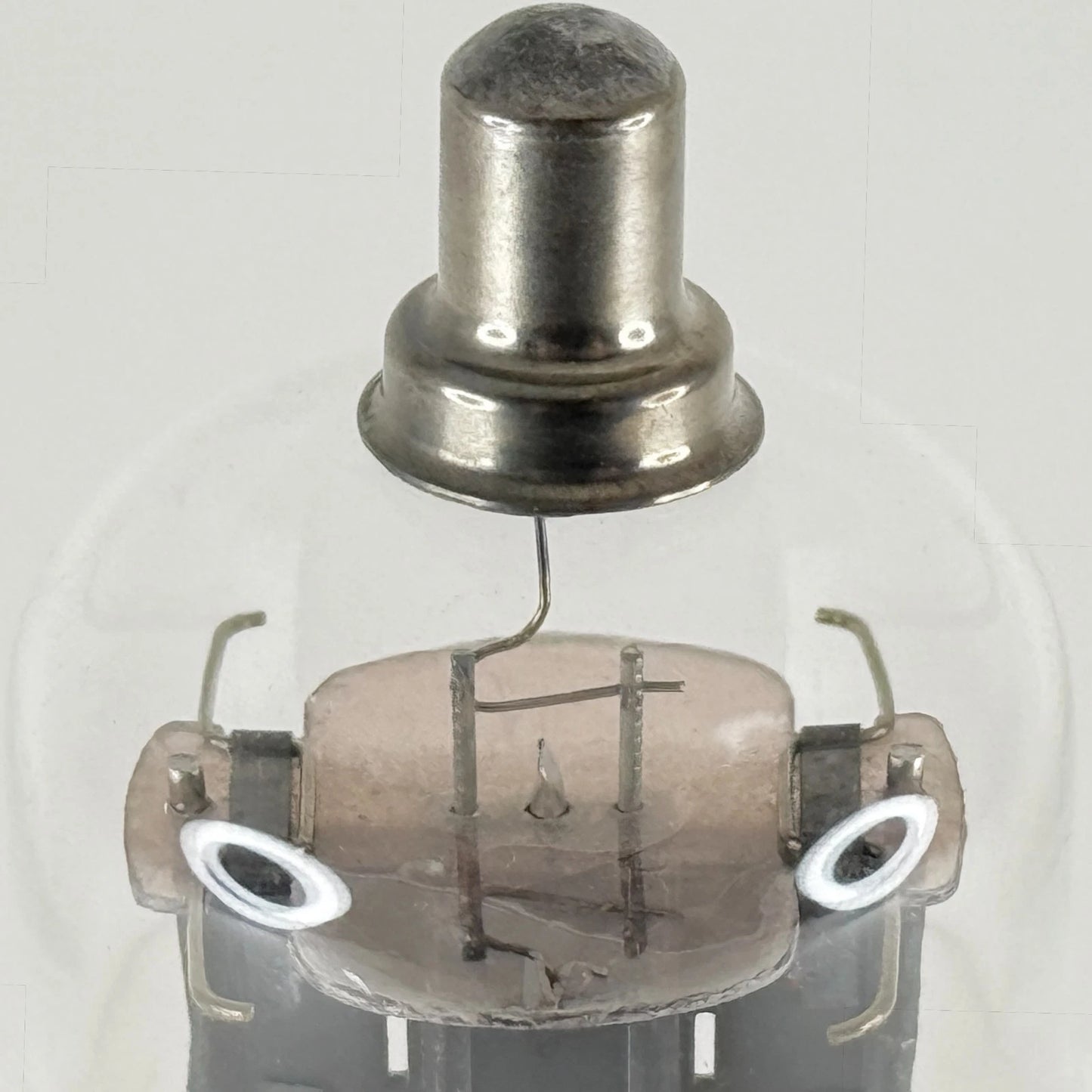 (1) Tested GM (General Motors) 6R7G Tube Engraved Base Date Code 07