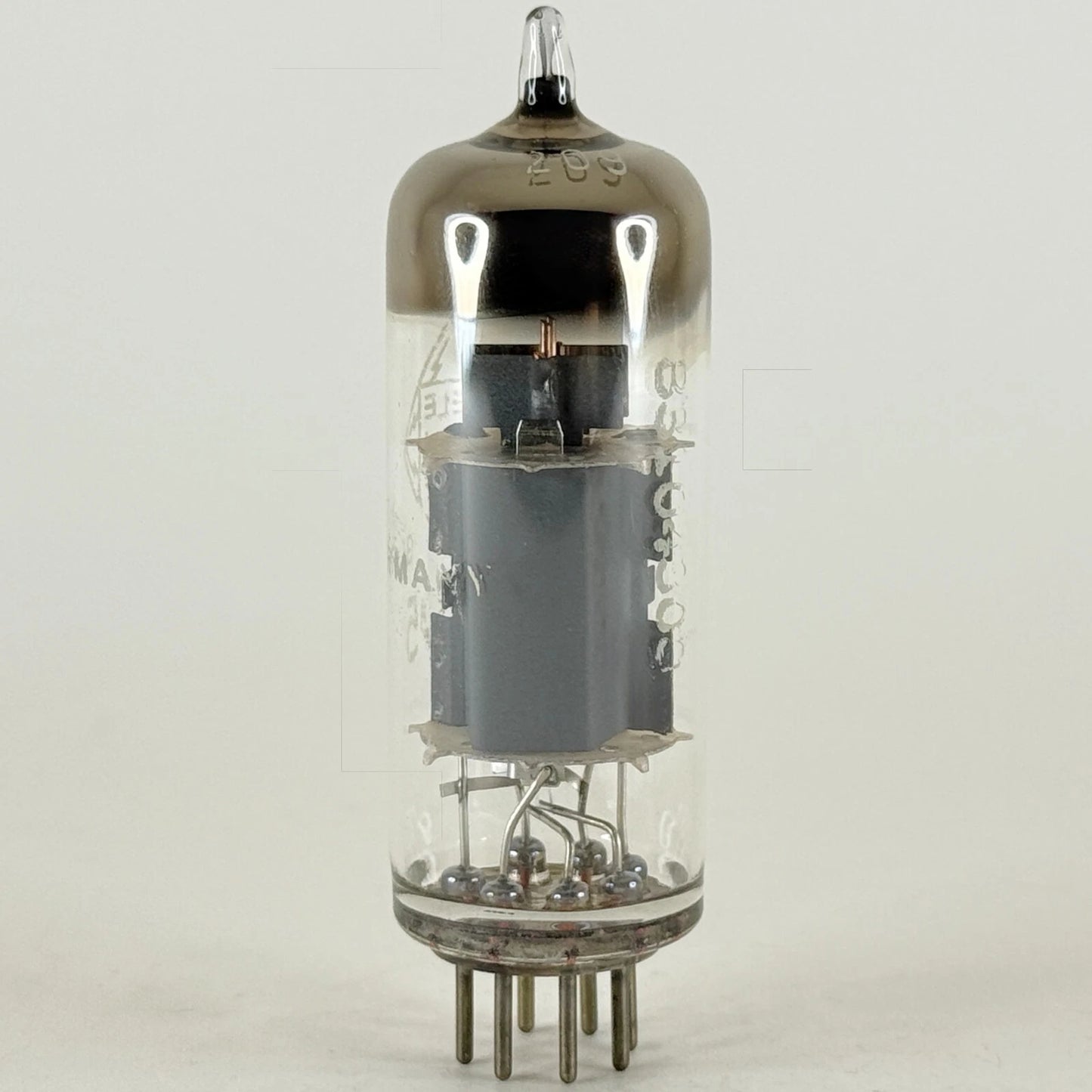 (1) Tested 1964 Telefunken EL95 Tube (6DL5) Date Code B3104300 Power Output Tube