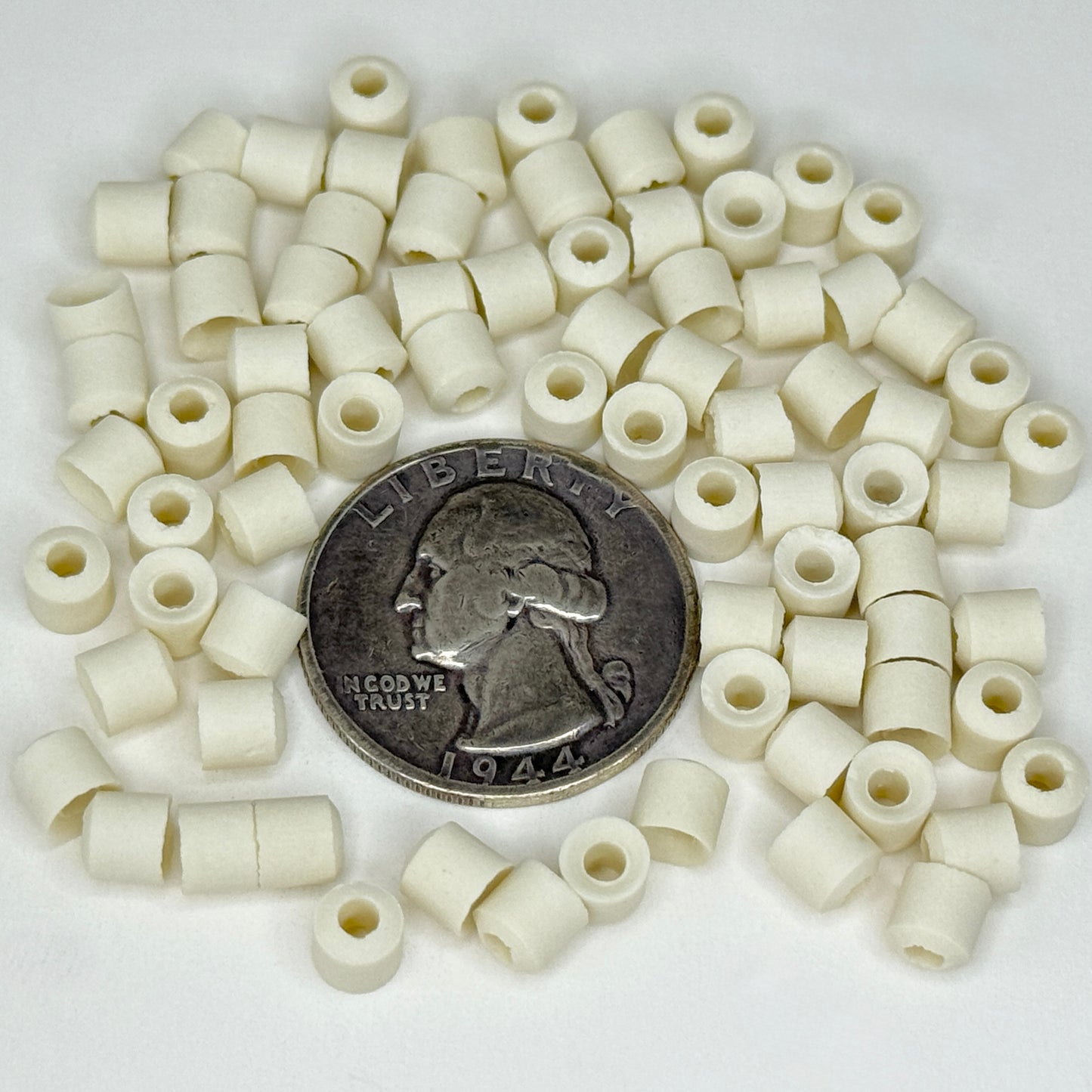 Lot of (75) Ceramic Insulator Beads High Temp Wire Insulation 3/16" (4.76 mm) OD