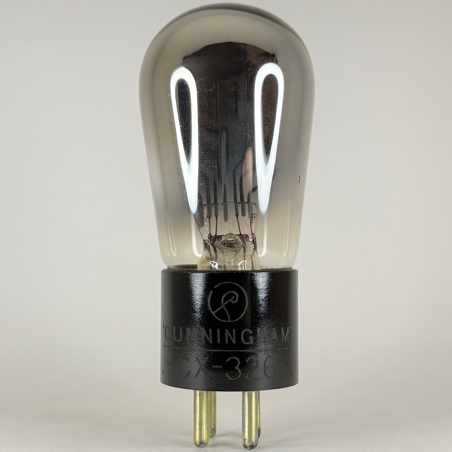 (1) Tested Cunningham CX 326 Tube Type 26 Tube Engraved Globe Brass Pins