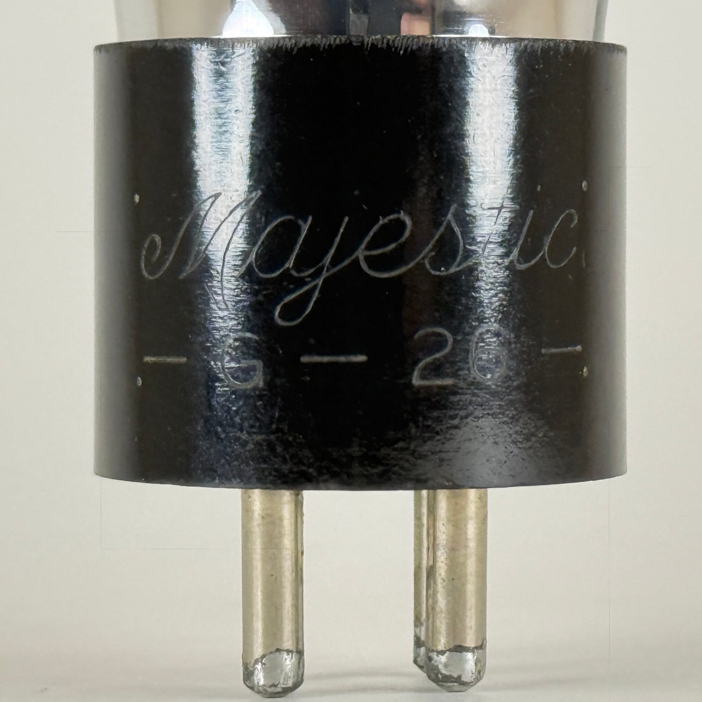 (1) Tested Majestic G-26 Tube with Box Type 26 Engraved Base Globe Tube