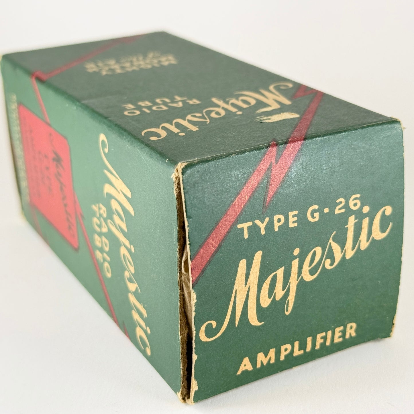 (1) Tested Majestic G-26 Tube with Box Type 26 Engraved Base Globe Tube