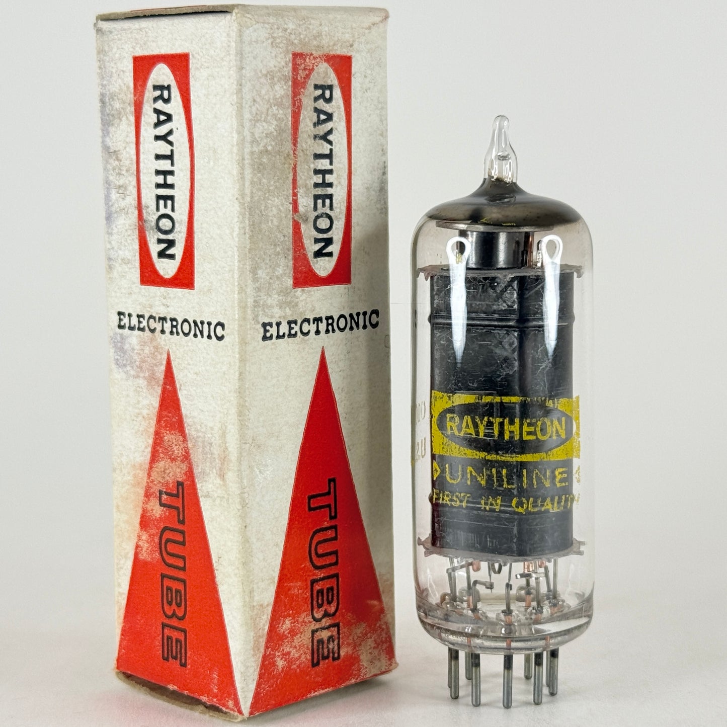 (1) Tested Raytheon 6DT5 Tube with Box Date Code 010 Beam Power Tube