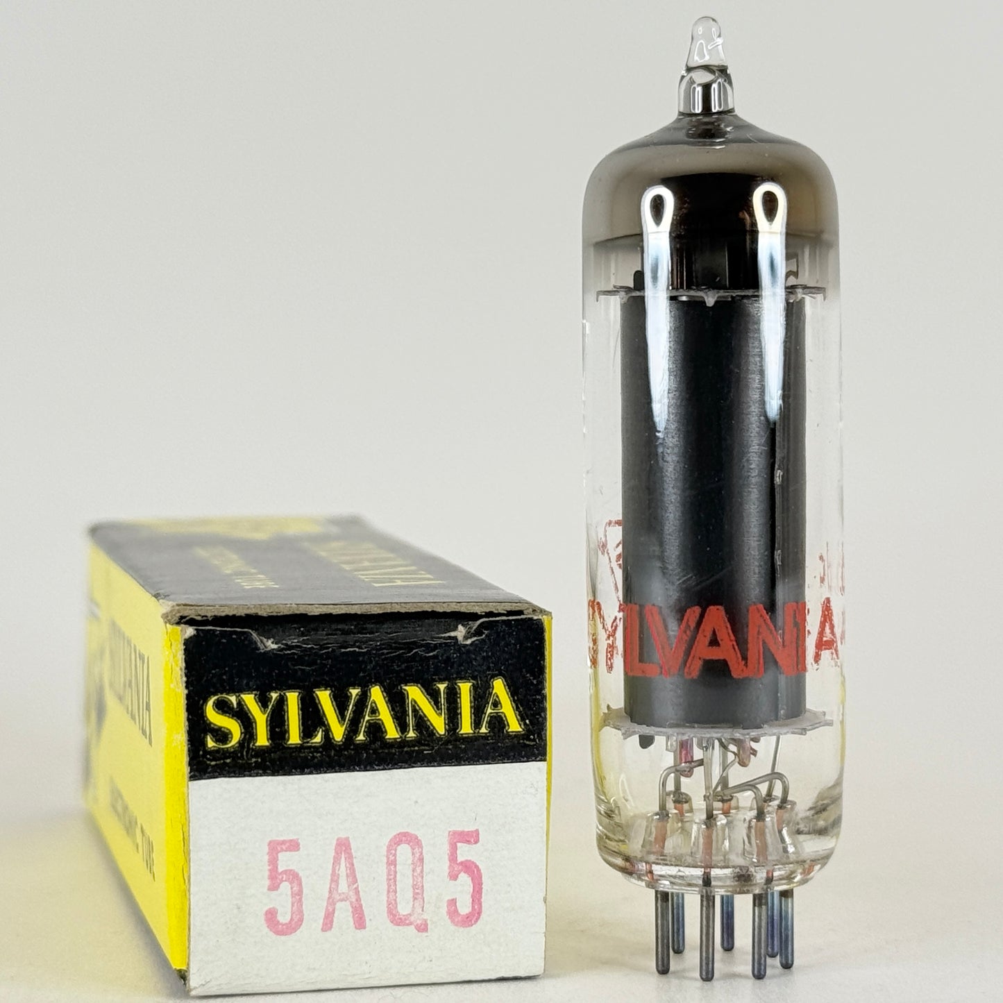 (1) Tested Sylvania 5AQ5 Tube and Box Red Letters Date Code dc JEE Power Pentode