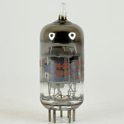 (1) Tested Zenith 6KT8 Tube and Box Red Letters Code 74-22 GE EIA Triode Pentode