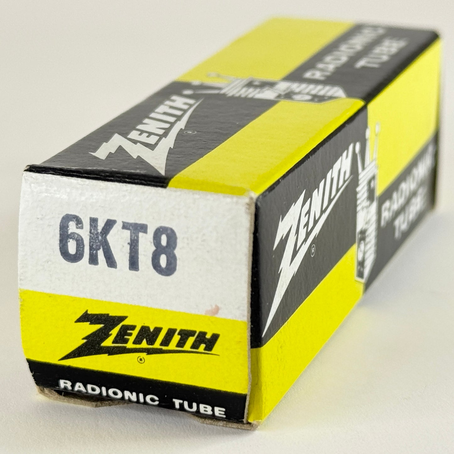 (1) Tested Zenith 6KT8 Tube and Box Red Letters Code 74-22 GE EIA Triode Pentode