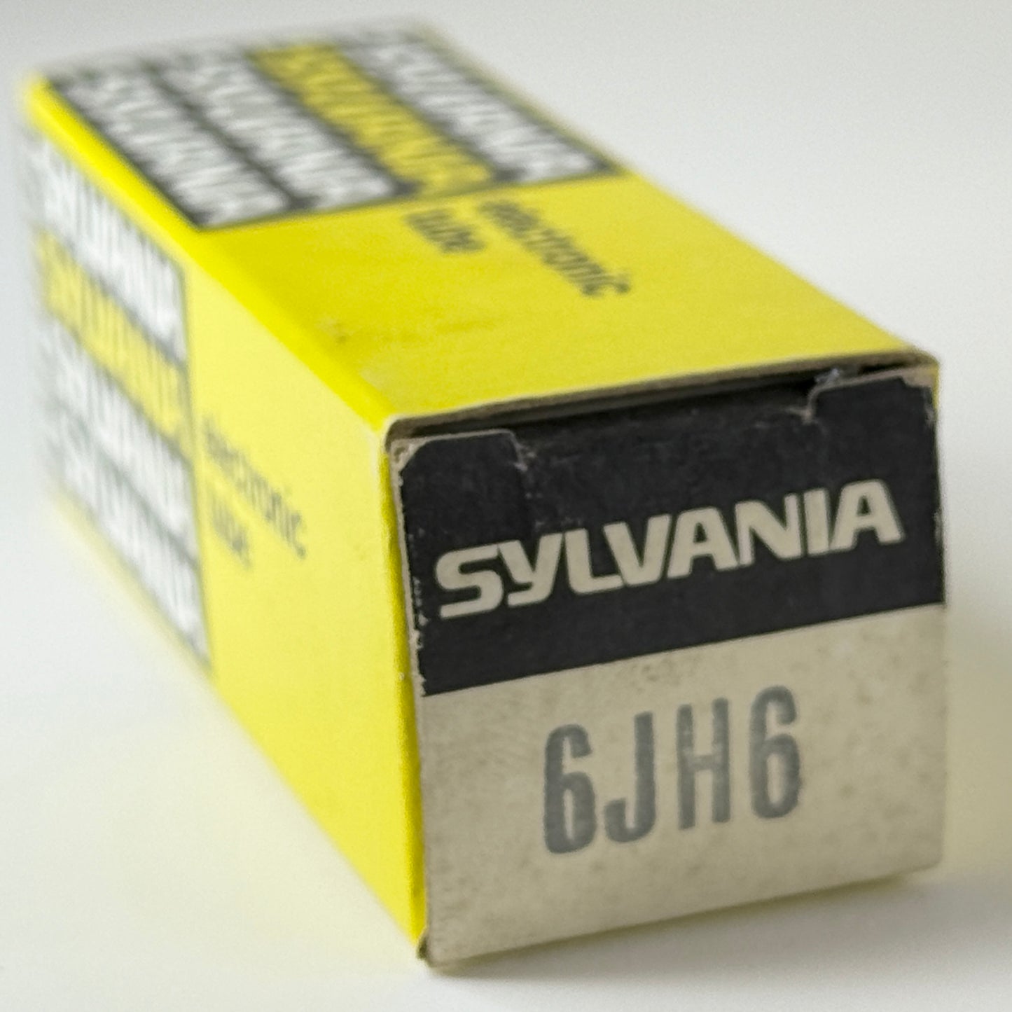 (1) Tested Sylvania 6JH6 Tube with Box Date Code al ADO Pentode Vacuum Tube