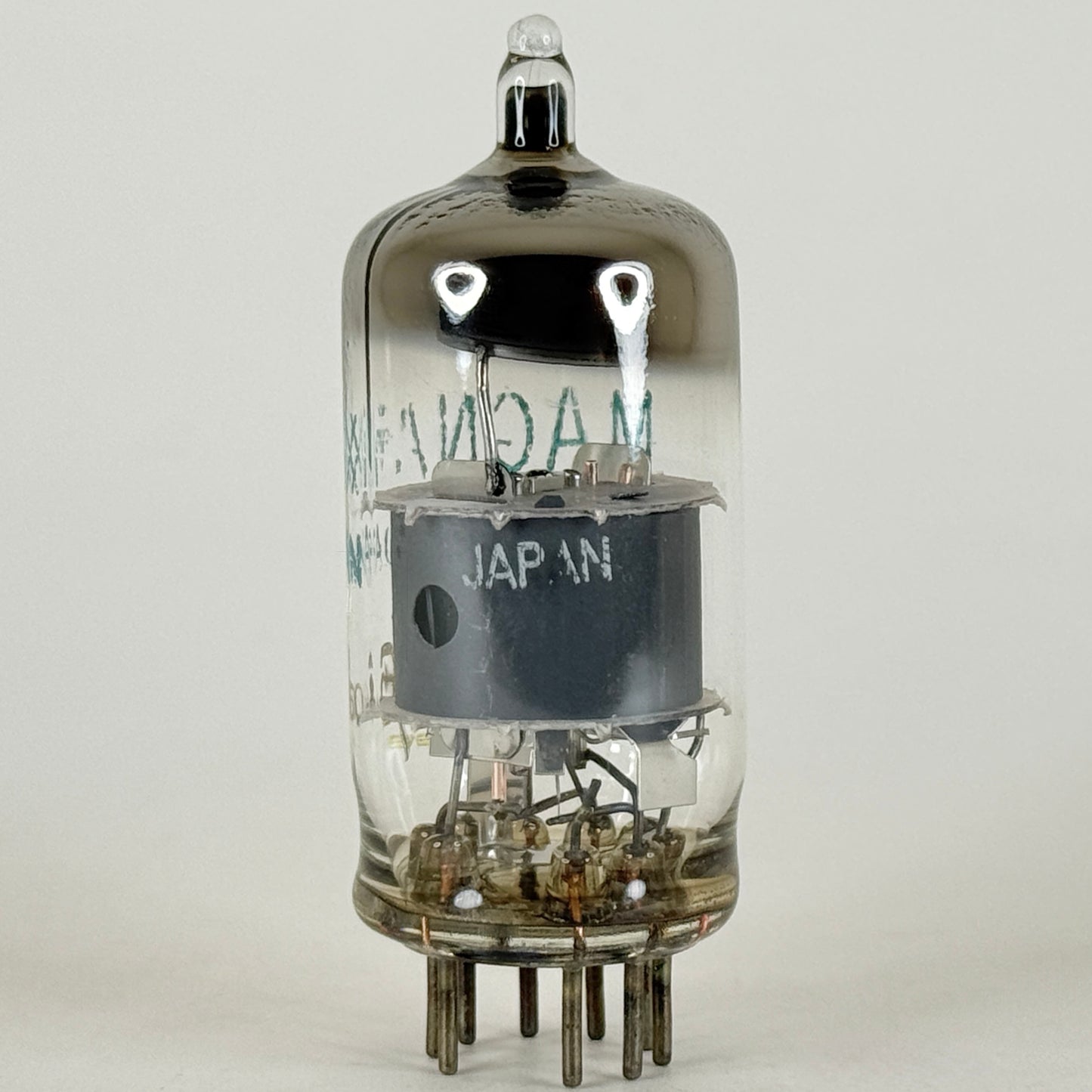 (1) Tested Magnavox 6JD6 Tube and Box Etched Code 460 Made in Japan Pentode Tube