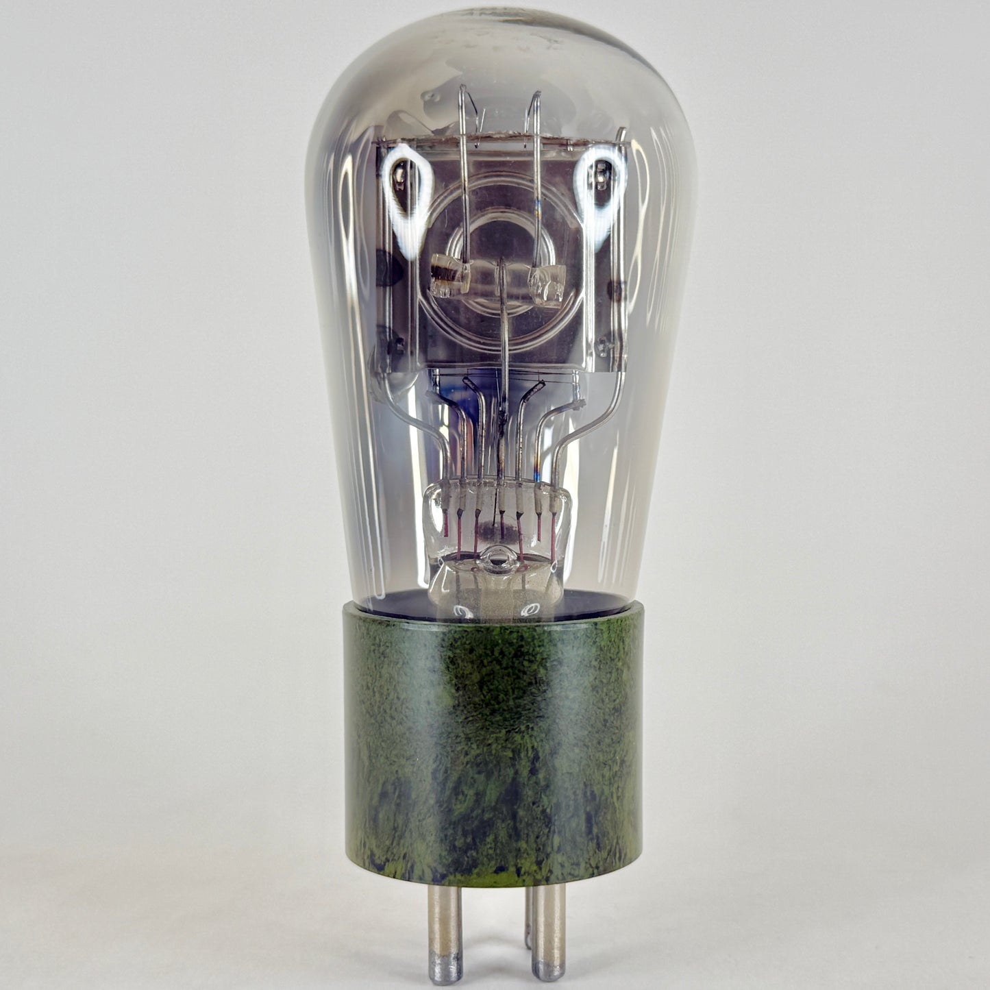 (1) Tested Green Marbled Bakelite X-112-A Tube Type 12A Tube Globe 112A Tube