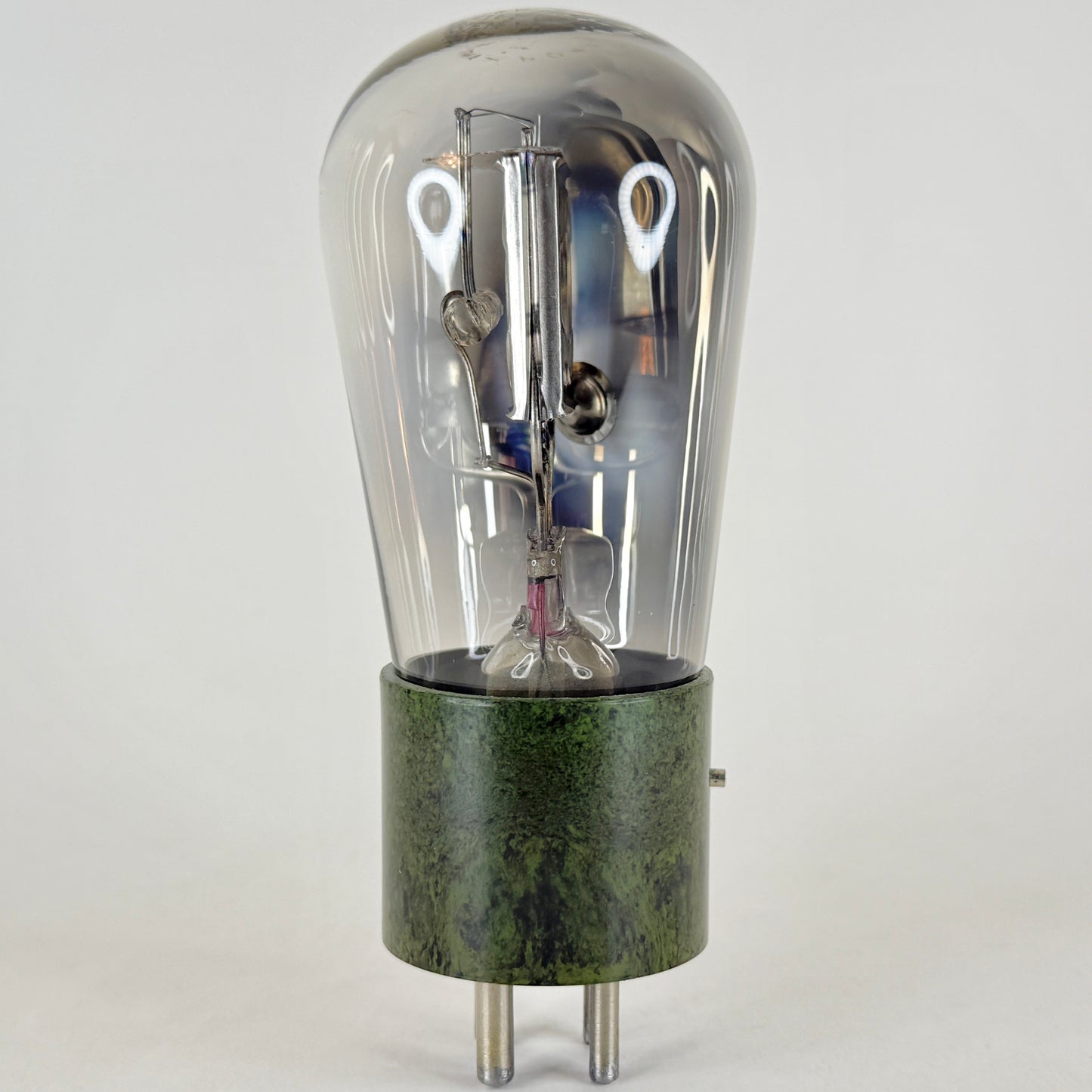 (1) Tested Green Marbled Bakelite X-112-A Tube Type 12A Tube Globe 112A Tube