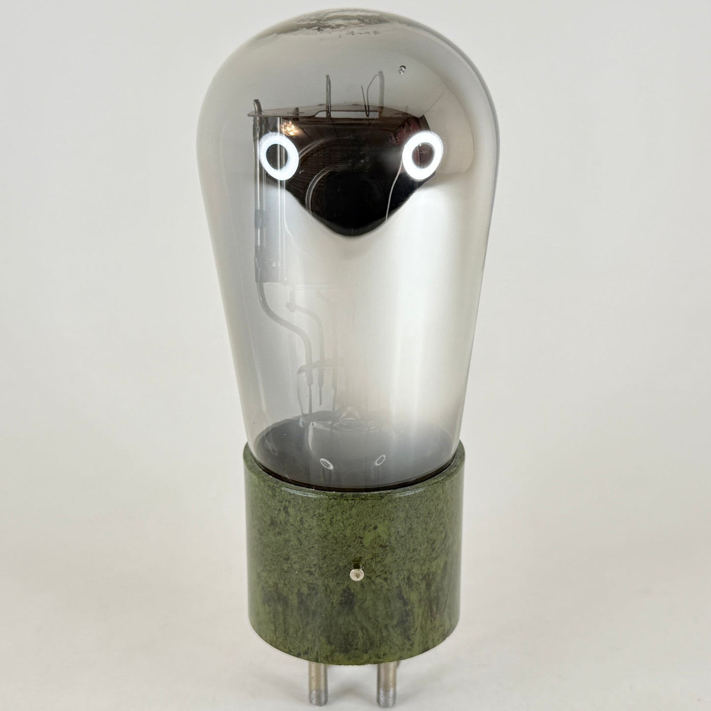 (1) Tested Green Marbled Bakelite X-112-A Tube Type 12A Tube Globe 112A Tube