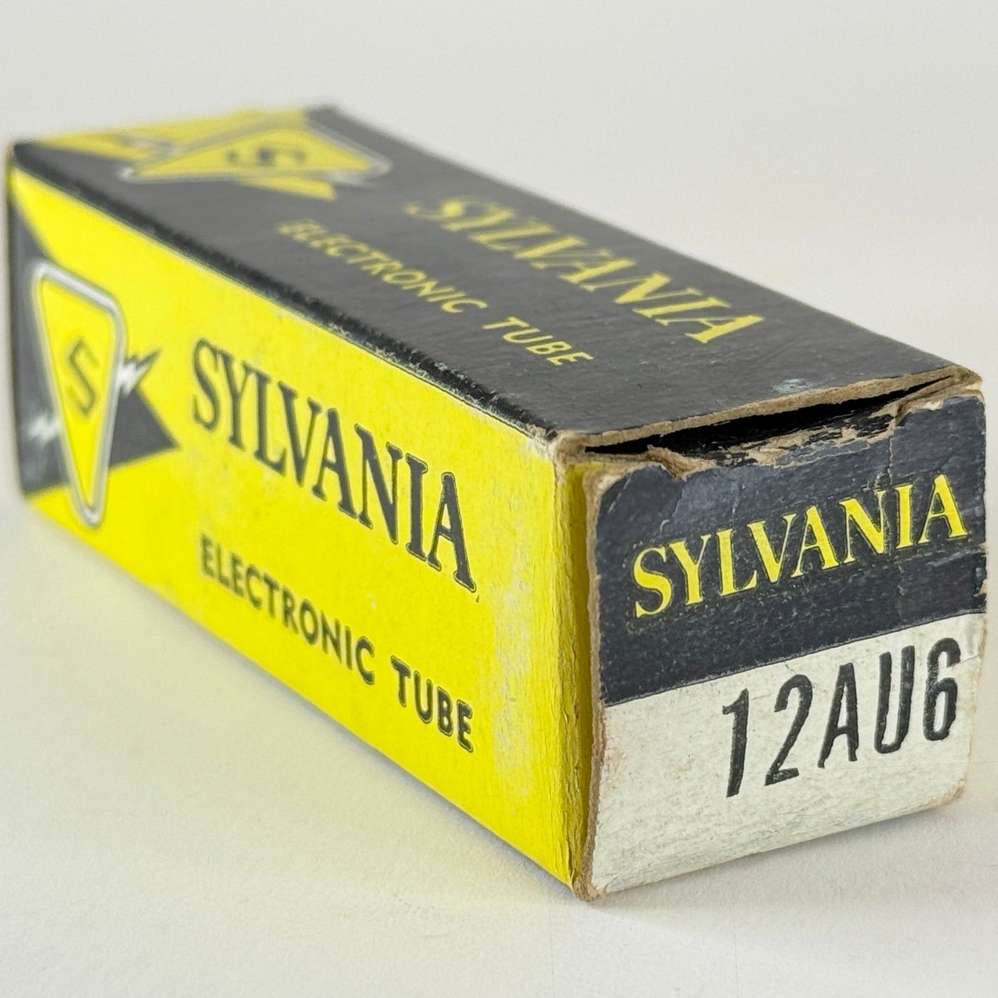 (1) Tested Sylvania 12AU6 Tube with Box Code af AAB Sharp Cutoff Pentode Tube