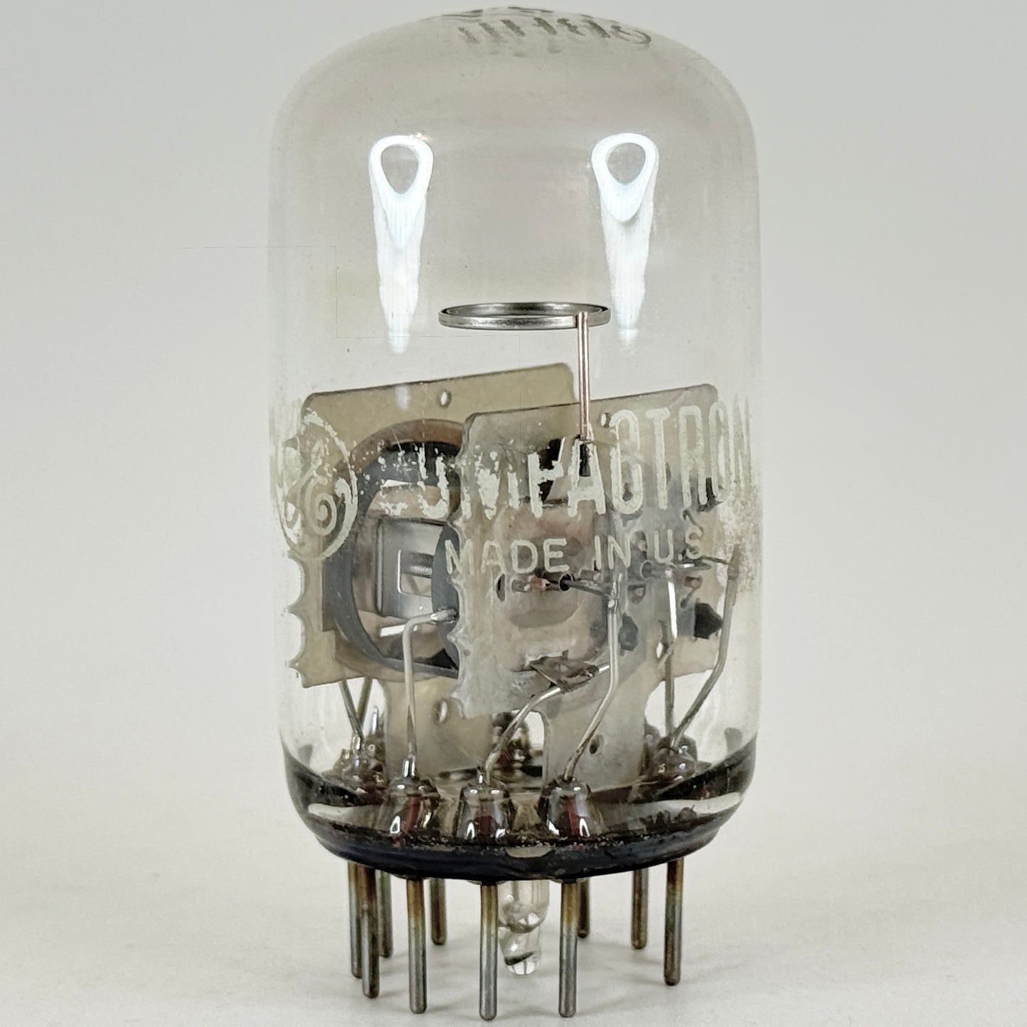(1) Tested GE 6BH11 Tube Code 67-34 Medium Mu Twin Triode Sharp Cutoff Pentode