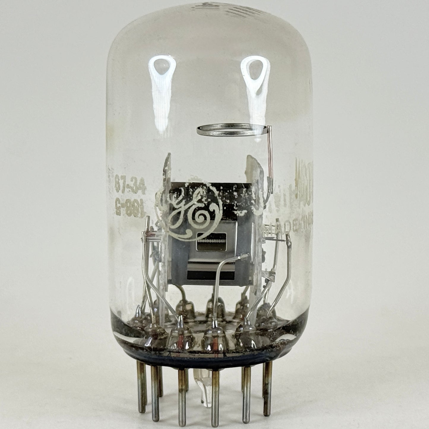 (1) Tested GE 6BH11 Tube Code 67-34 Medium Mu Twin Triode Sharp Cutoff Pentode