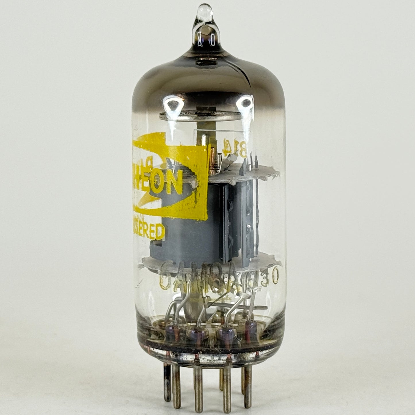 (1) Tested Raytheon 6AM8A Tube with Box Date Code B14 Diode Pentode Vacuum tube