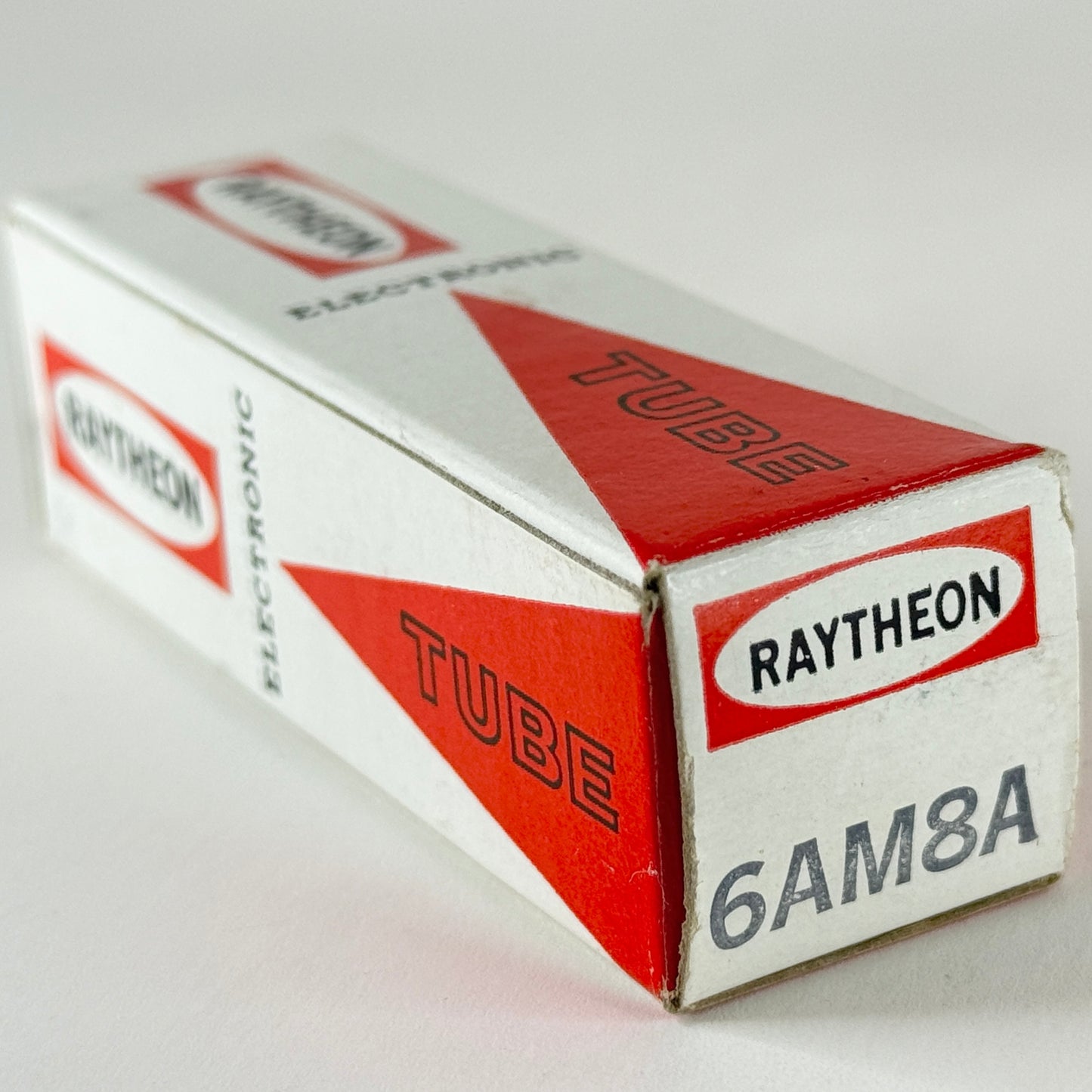 (1) Tested Raytheon 6AM8A Tube with Box Date Code B14 Diode Pentode Vacuum tube
