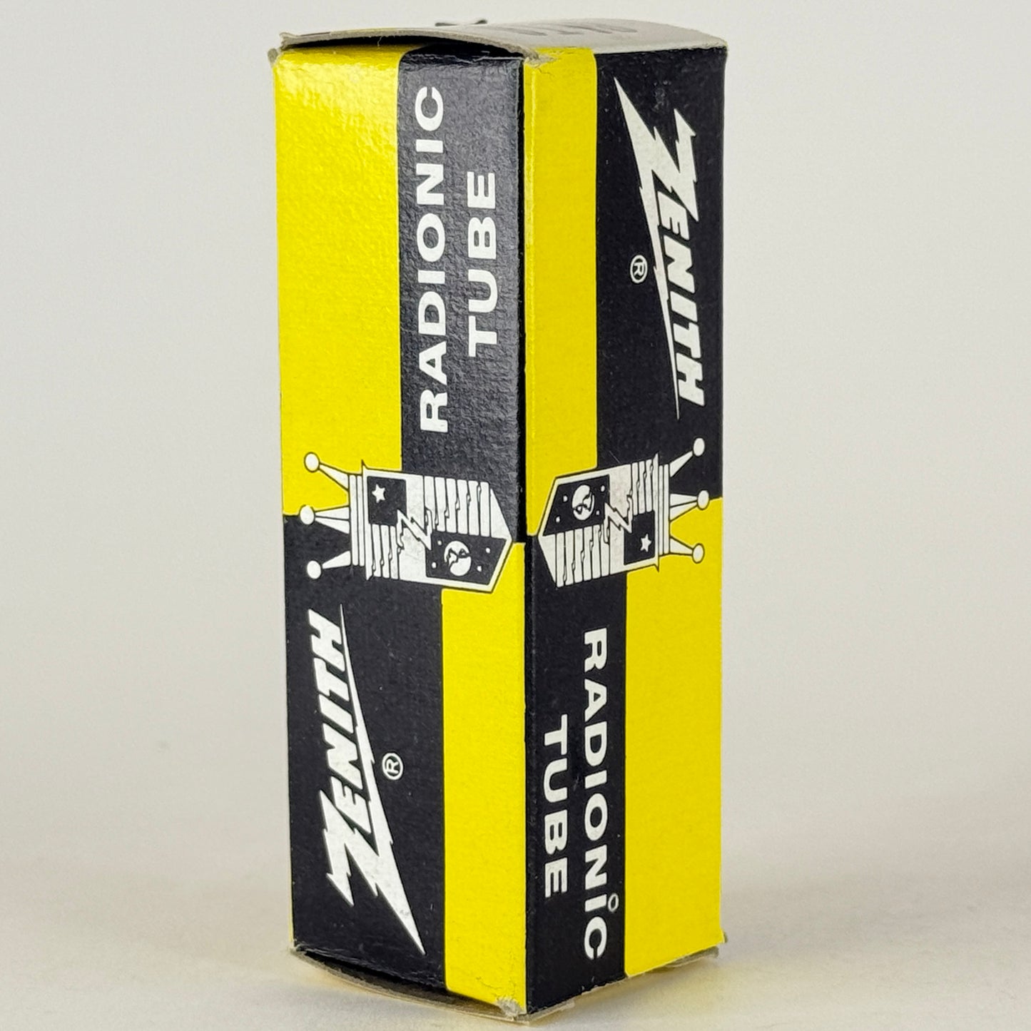 (1) Tested Zenith 8LT8 Tube with Box Date Code 835 Twin Diode Vacuum Tube