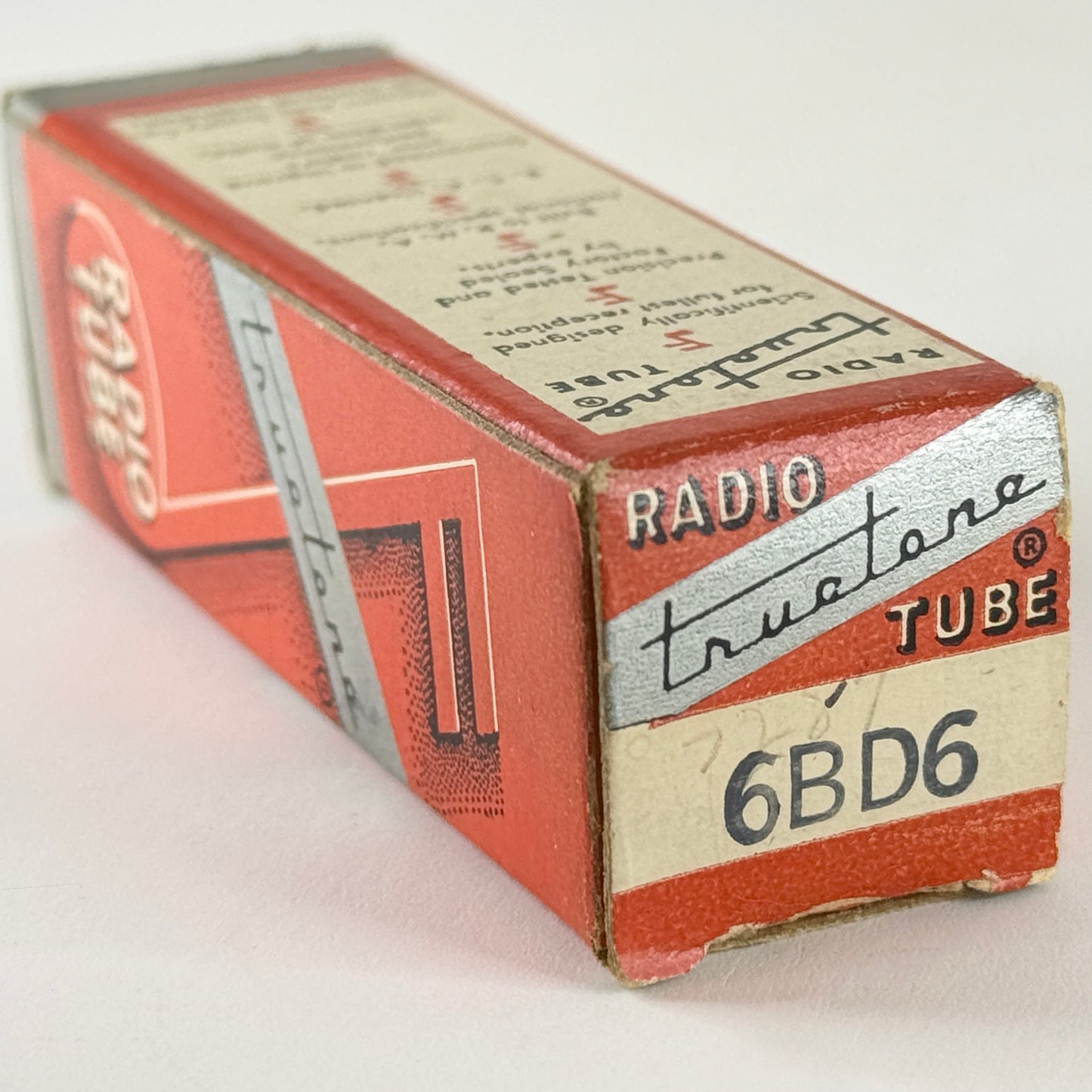 (1) Tested Truetone 6BD6 Tube with Box Code 322 Remote Cutoff Pentode Tube