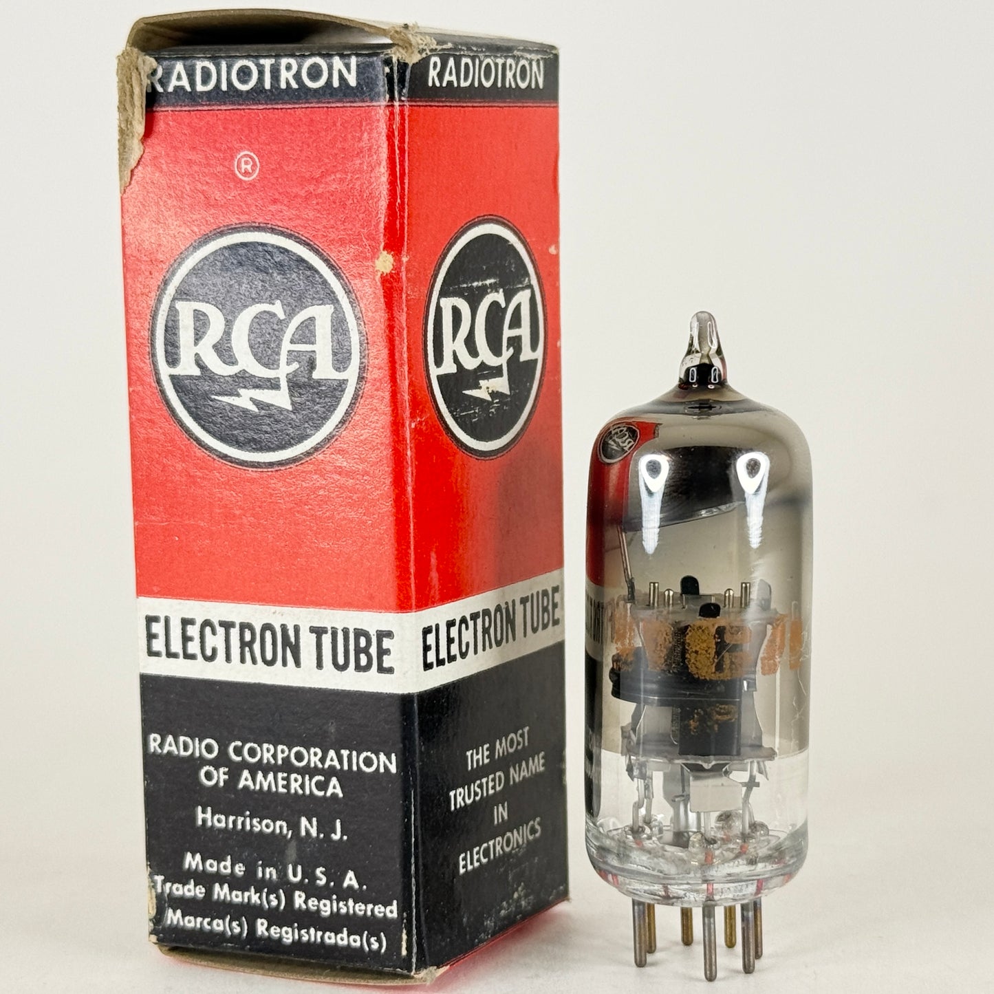 (1) Tested RCA 3CB6 3CF6 Tube with Box Date Code MP Pentode Vacuum Tube