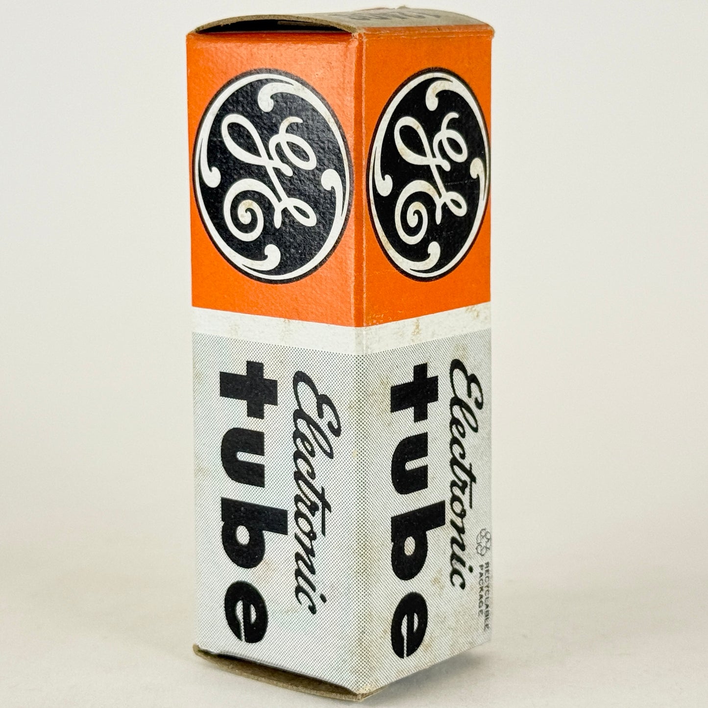 (1) Tested Very Strong GE 12AD6 Tube with Box Date Code HI Heptode Vacuum Tube