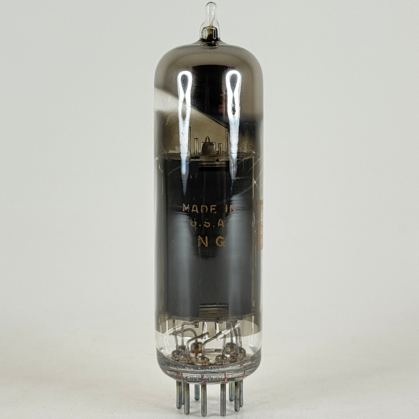 (1) Tested Strong RCA 8BQ5 Tube and Box Date Code NG Power Pentode Vacuum Tube