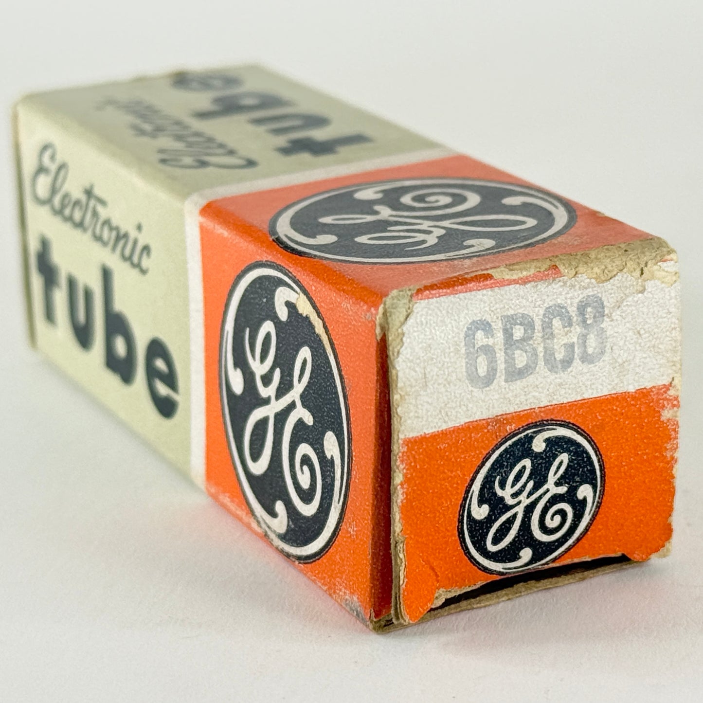 (1) Tested GE 6BC8 Tube with Box Date Code 67-39 General Electric Twin Triode