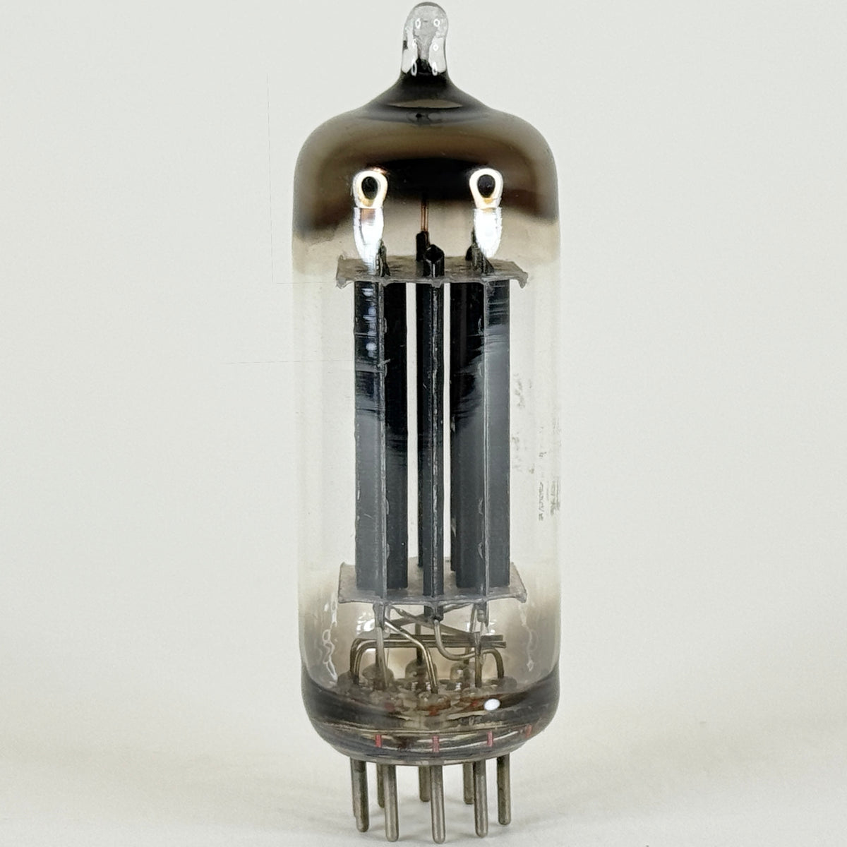(1) Tested RCA 6CG7 Tube Black Plates Horseshoe Halo Getter Twin Triode Tube