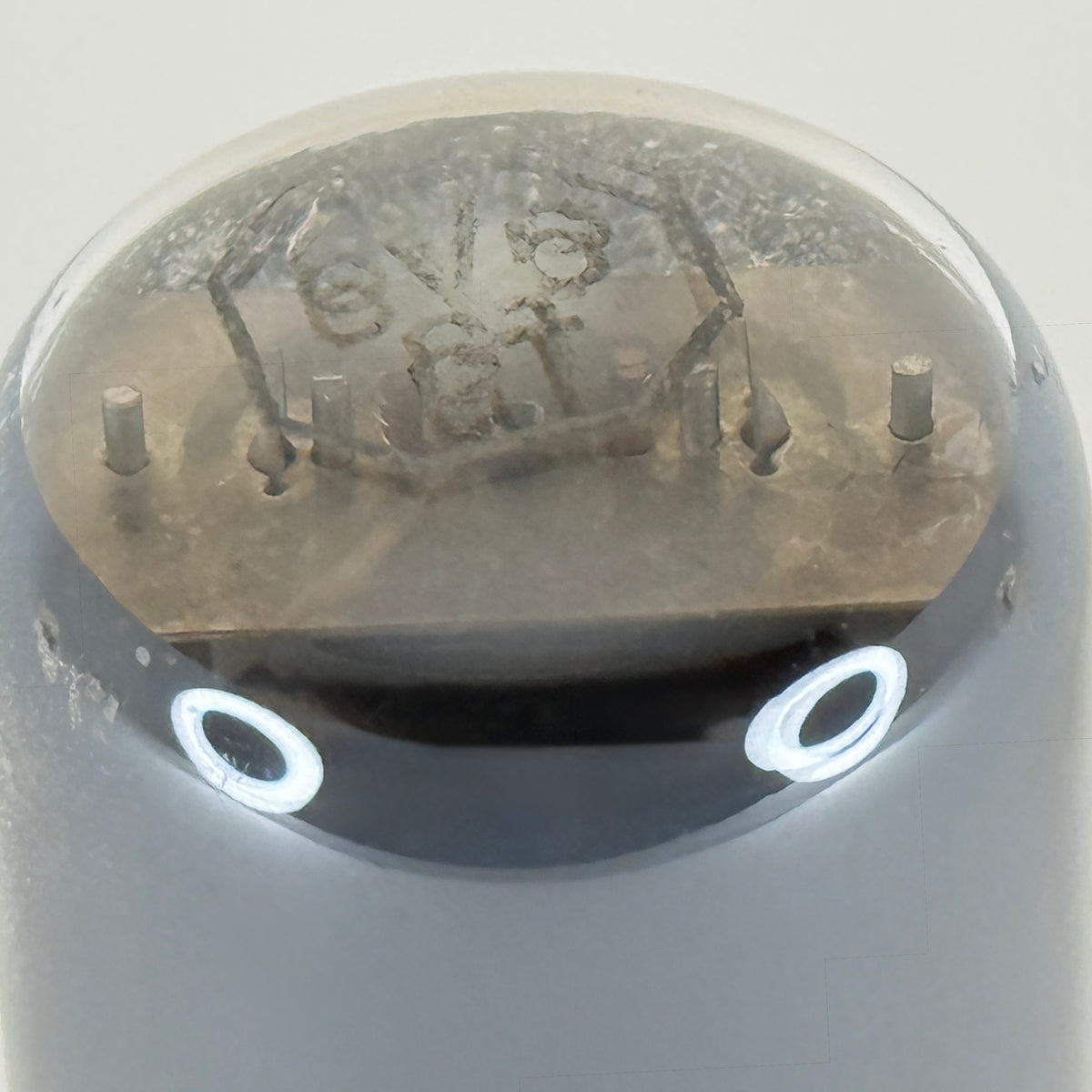 (1) Tested Strong Hytron 6V6GT Tube Code 51-13 Black Plate Gray Glass Square Get