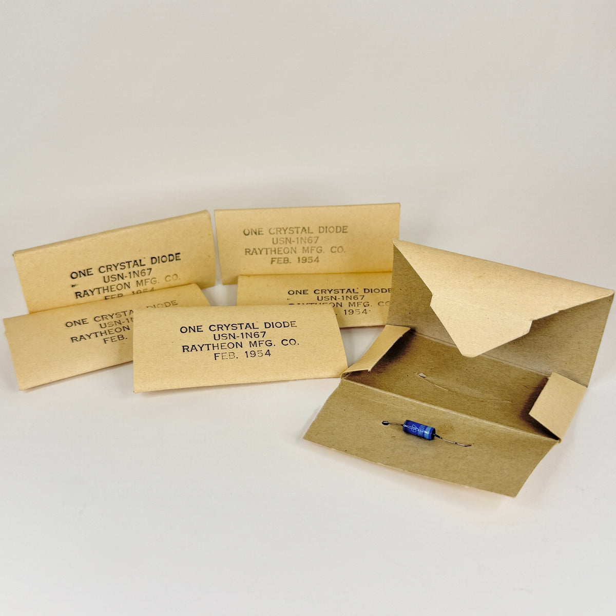Lot of (6) Tested 1954 Raytheon USN 1N67 Crystal Diodes Military Spec U.S. Navy