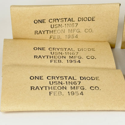 Lot of (6) Tested 1954 Raytheon USN 1N67 Crystal Diodes Military Spec U.S. Navy