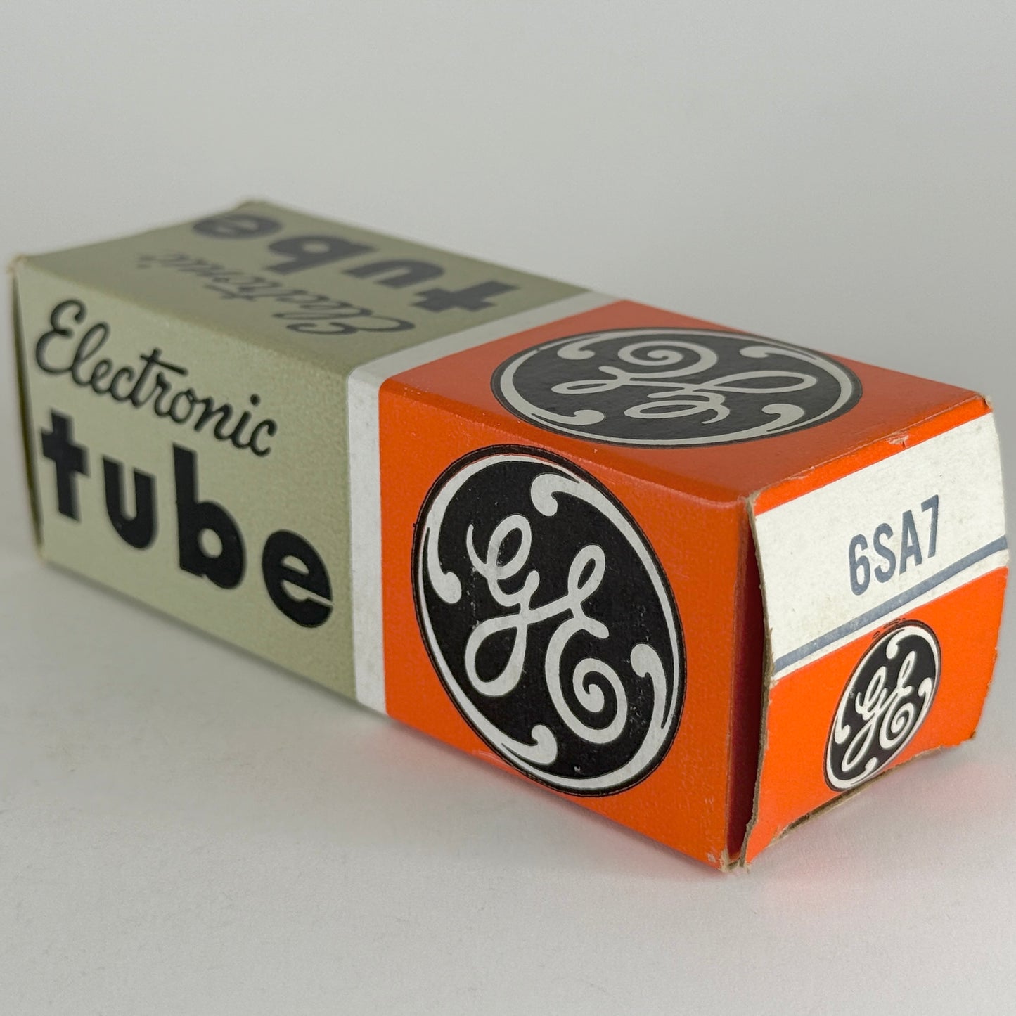 (1) Tested Strong GE 6SA7 Tube with Box Code 62-09 General Electric Red Letters