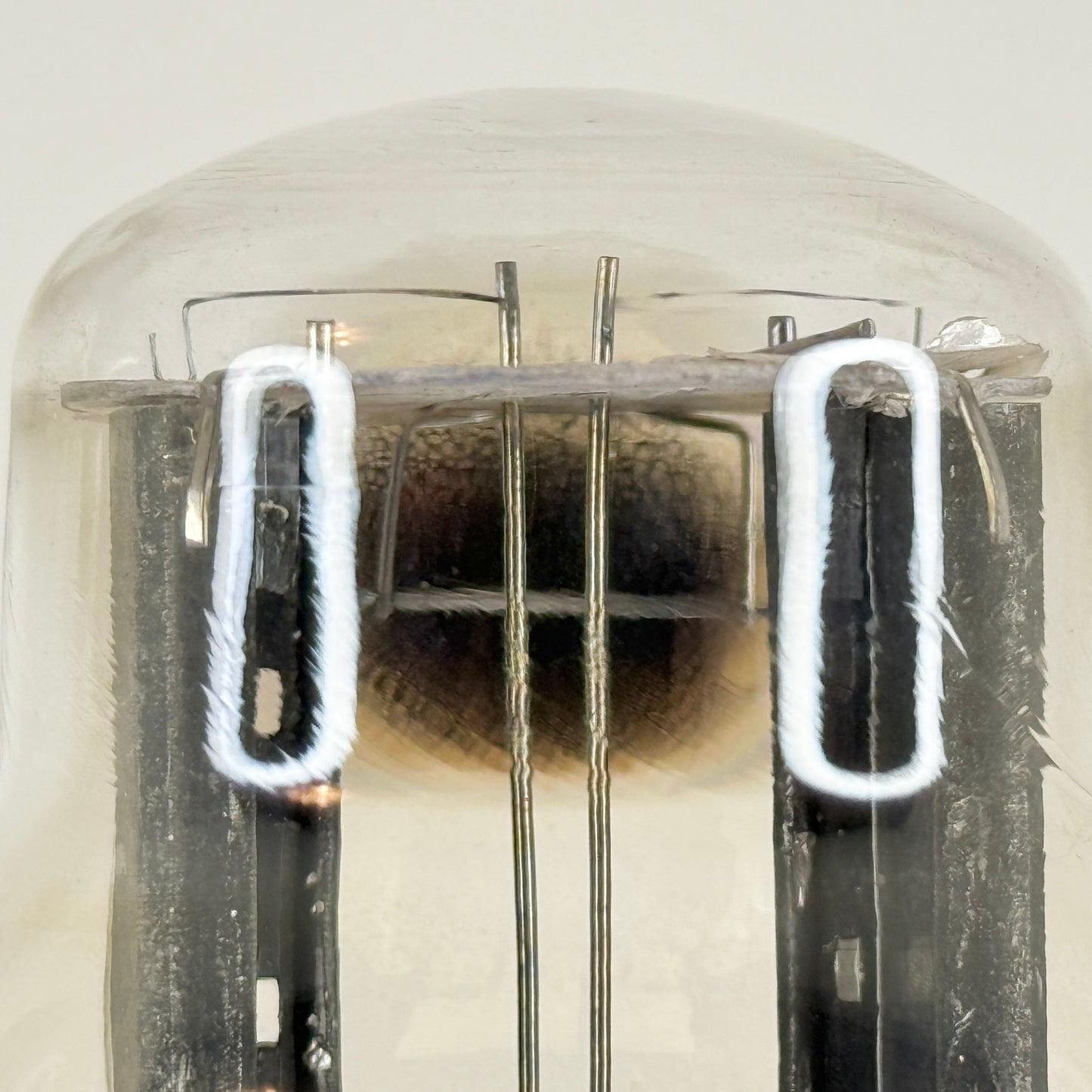 (1) Tested Very Rare Top Side Getter RCA 5R4GY Tube with Pac Man Mica Code 1-43 (a)