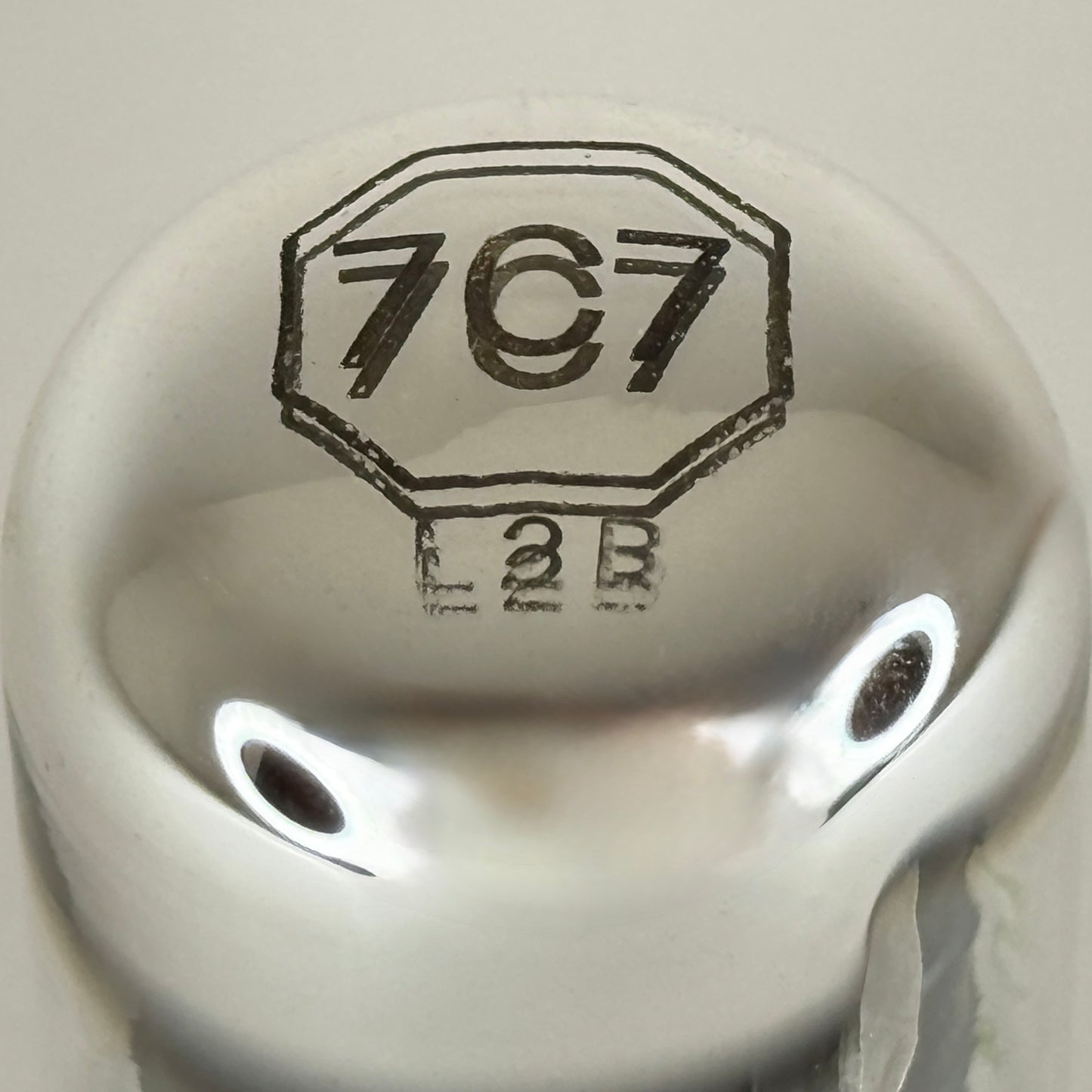 (1) Tested 1956 Strong Sylvania 7C7 Tube with Box Date Code 635 Pentode Tube (a)