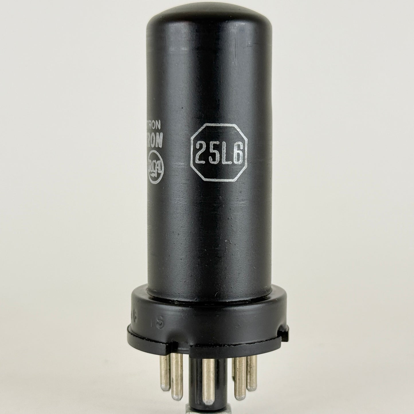(1) Tested Strong RCA 25L6 Tube with Box Code 57-13 RCA 25L6 Black Metal Tube