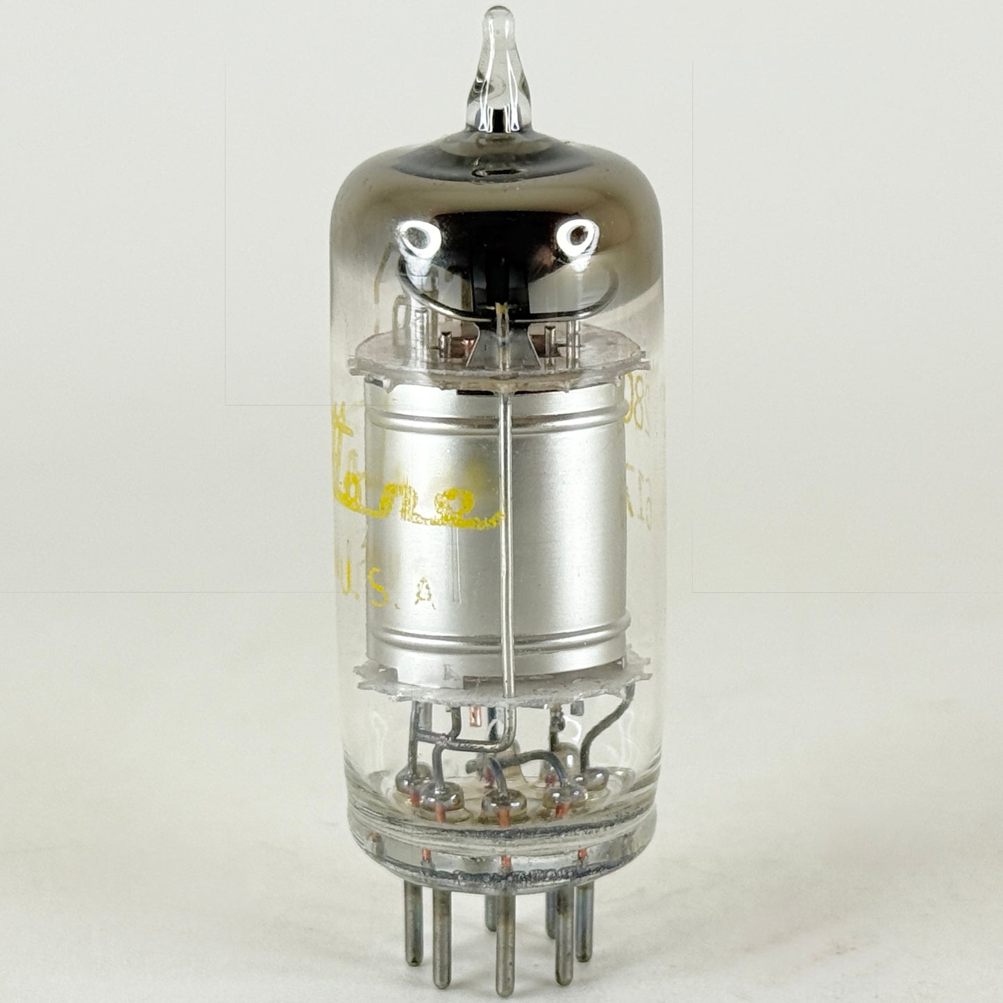 (1) Tested Truetone 6CR6 Tube with Box Date Code 617 Diode Pentode Tube (b)