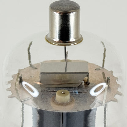 (1) Tested Sylvania 807 Tube Made in England Double O Foil Getters Code JC KGD