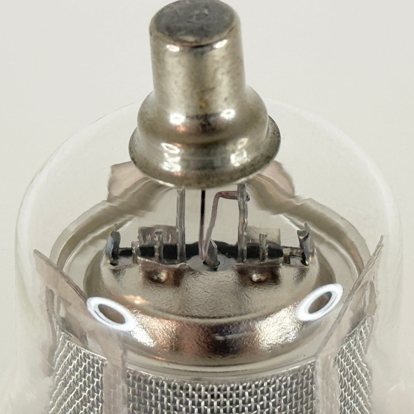 (1) Tested Very Strong Zenith 6K7G Tube Engraved Base Pentode Amplifier Vacuum Tube