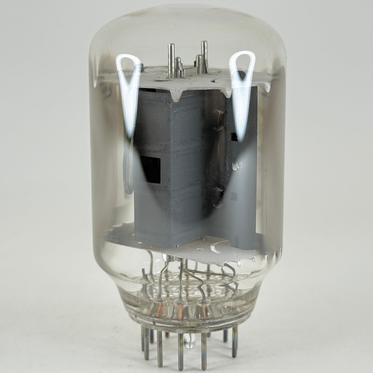 (1) Tested Raytheon 6GE5 Tube with Box Made in Japan Date Code F-12 Beam Power Tube