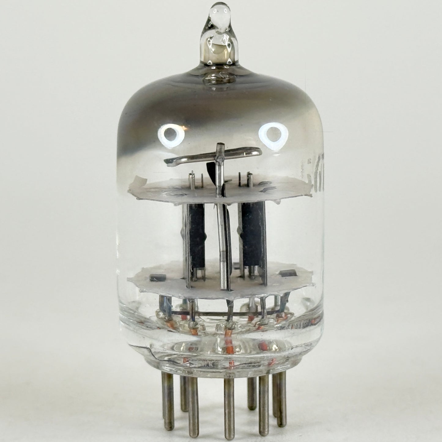 (1) Tested Unbranded 5670 Tube Black Plates Dual Triode Vacuum Tube