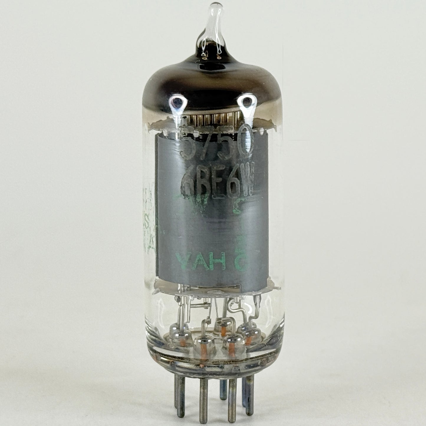 (1) Tested 1961 Sylvania JHS 5750 6BE6W Tube with Box Code 6130 6BE6 W Tube