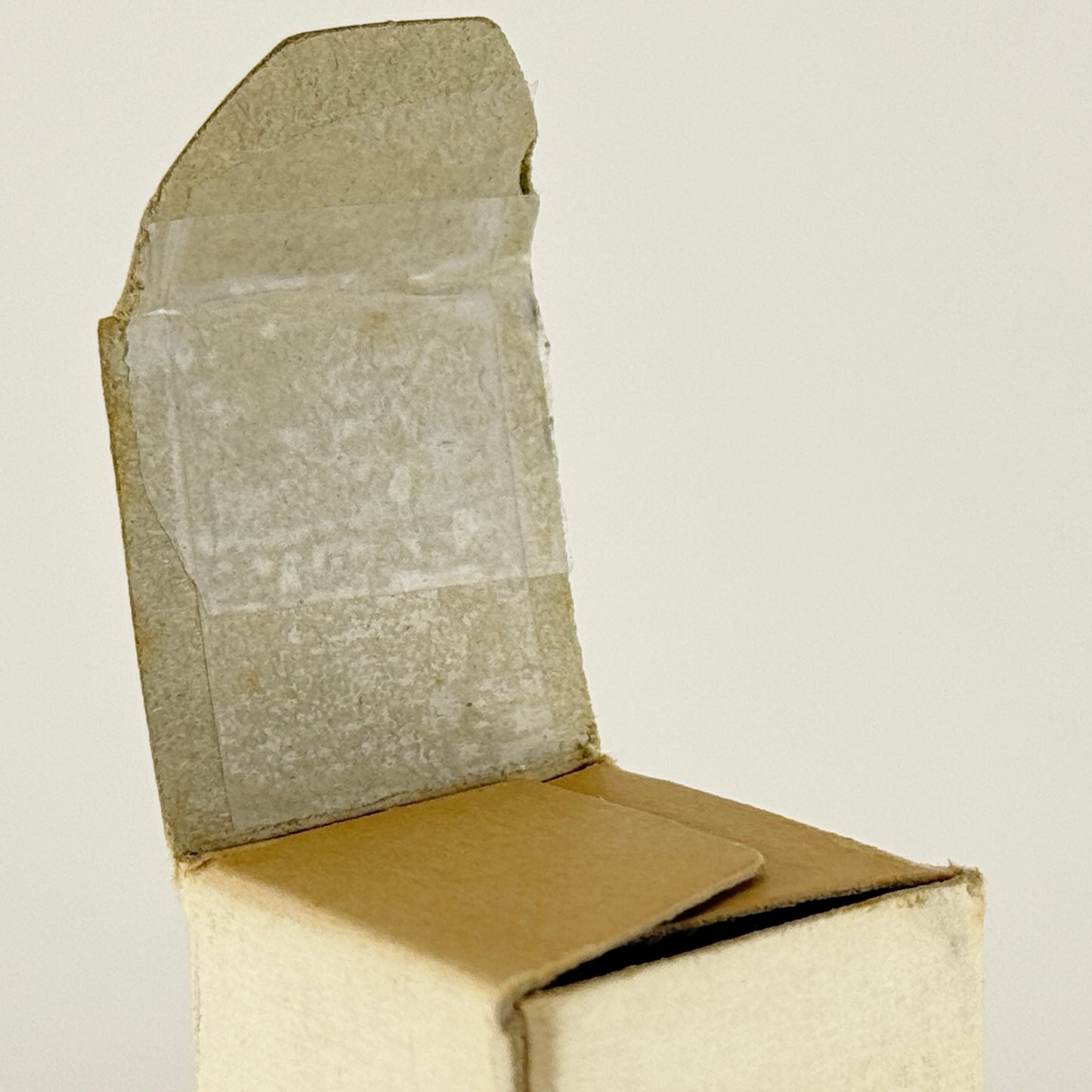 (1) Tested 1961 Sylvania JHS 5750 6BE6W Tube with Box Code 6130 6BE6 W Tube