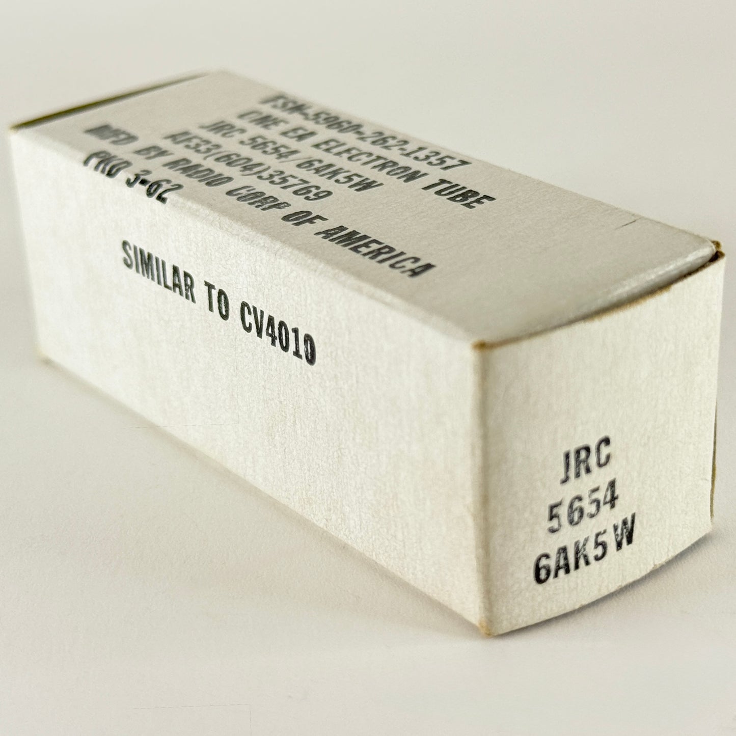 1962 RCA JRC 5654 6AK5W Tube with Box Code 62-13 RCA Mil Spec 6AK5 W Tube