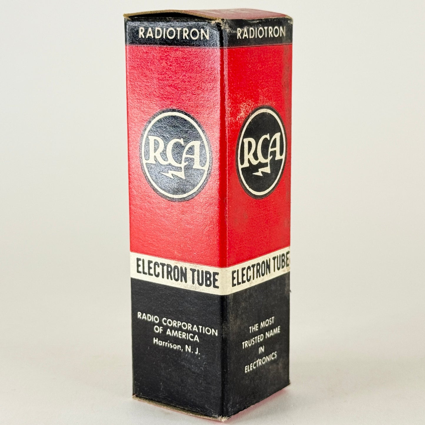 (1) Tested Very Strong RCA 8BQ5 Tube with Box Date Code ND Power Pentode Tube