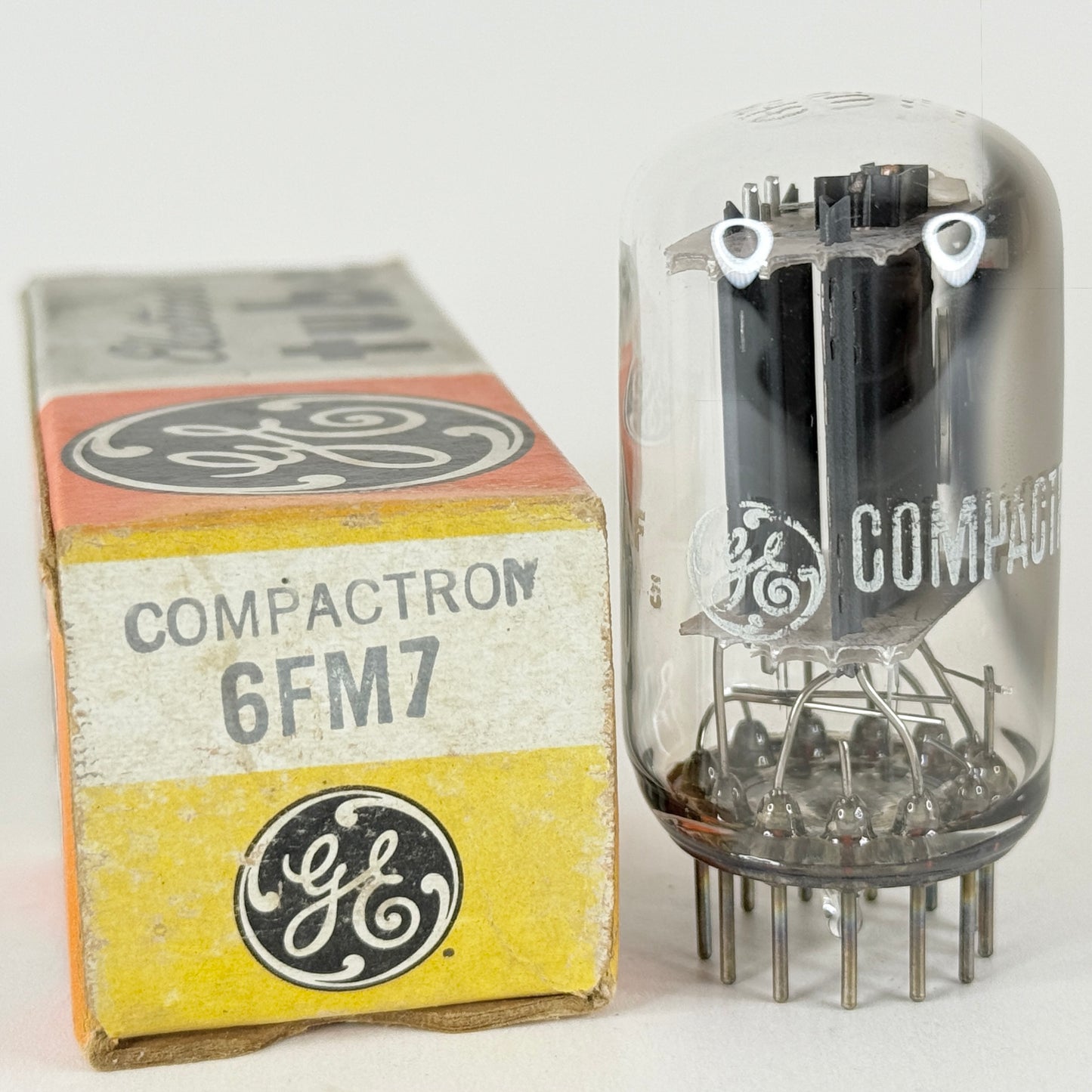 (1) Tested GE 6FM7 Tube with Box Date Code LF General Electric Dual Triode Tube
